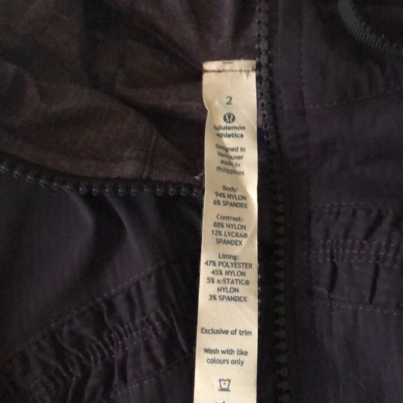 Blue jacket - Picture 2 of 3